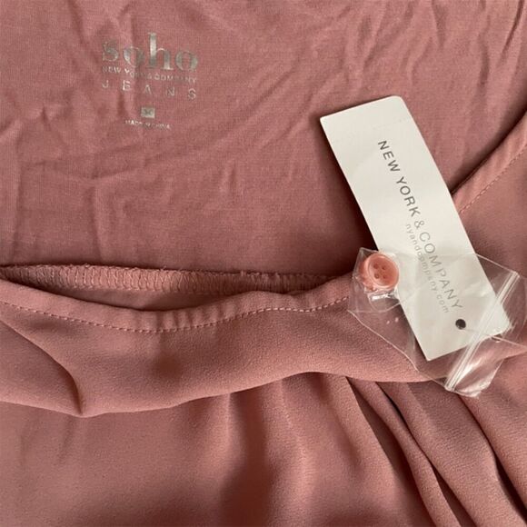 Soho Jeans New York & Company Scoop Neck Pink Top Size M - Picture 5 of 7